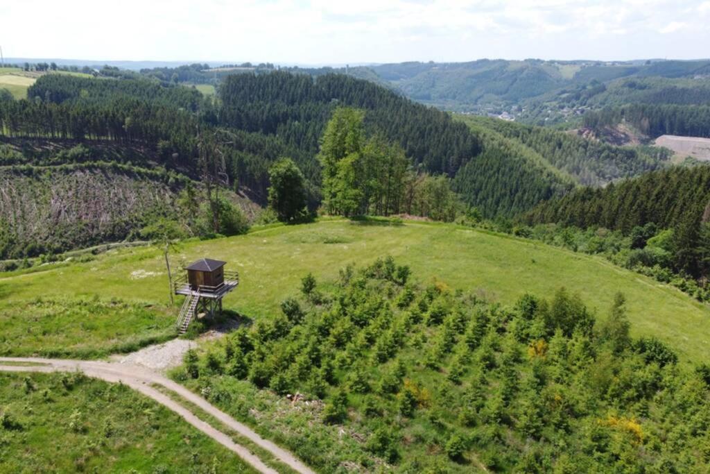 Le Grand Cerf 25 Pers, Malmedy- Chalet Rustique, Jardin Buitenkant foto